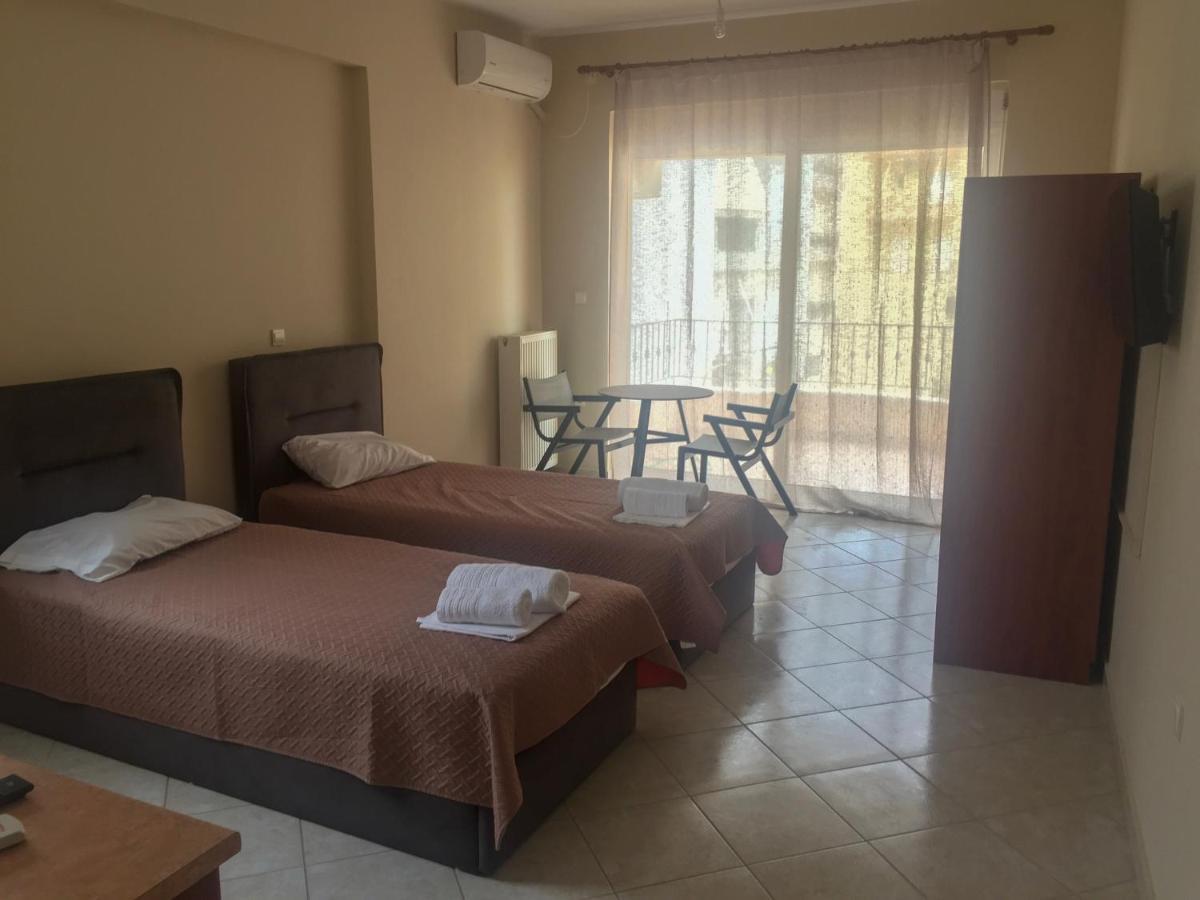 Theros Apartment بريفيزا المظهر الخارجي الصورة