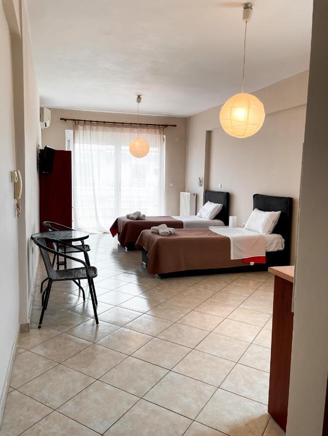 Theros Apartment بريفيزا المظهر الخارجي الصورة