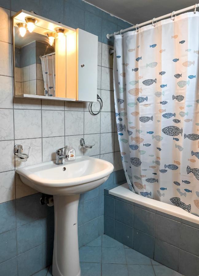 Theros Apartment بريفيزا المظهر الخارجي الصورة